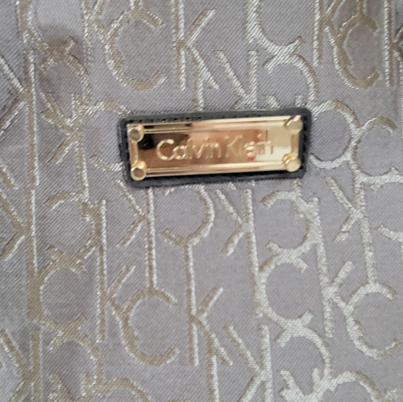CK CALVIN KLEIN AMAZING SIGNATURE TOTE. LAPTOP BAG, WEEKENDER, CARRY ON, BOOKS - Picture 8 of 16